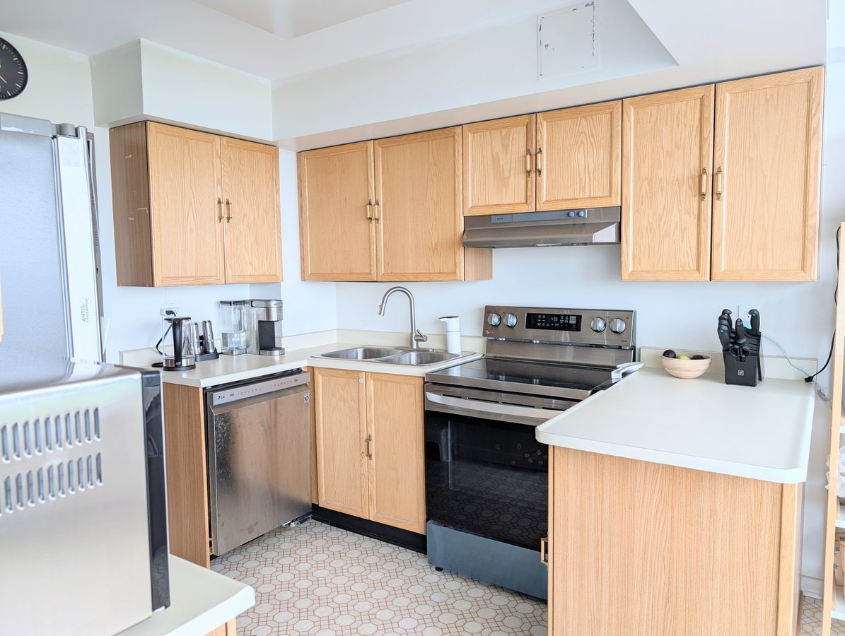 1500 Riverside Drive - Photo 12