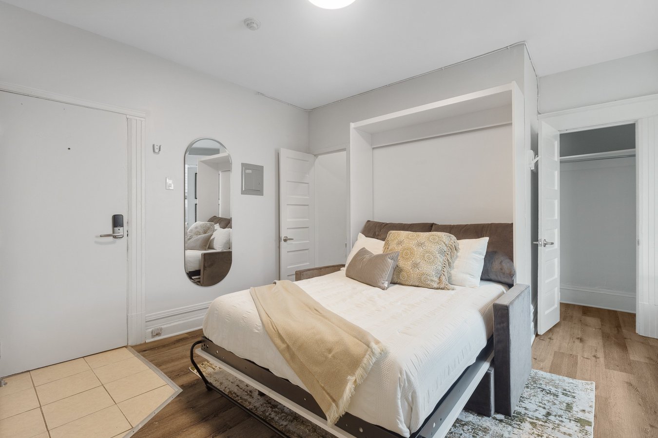95 Henderson Avenue - Photo 2