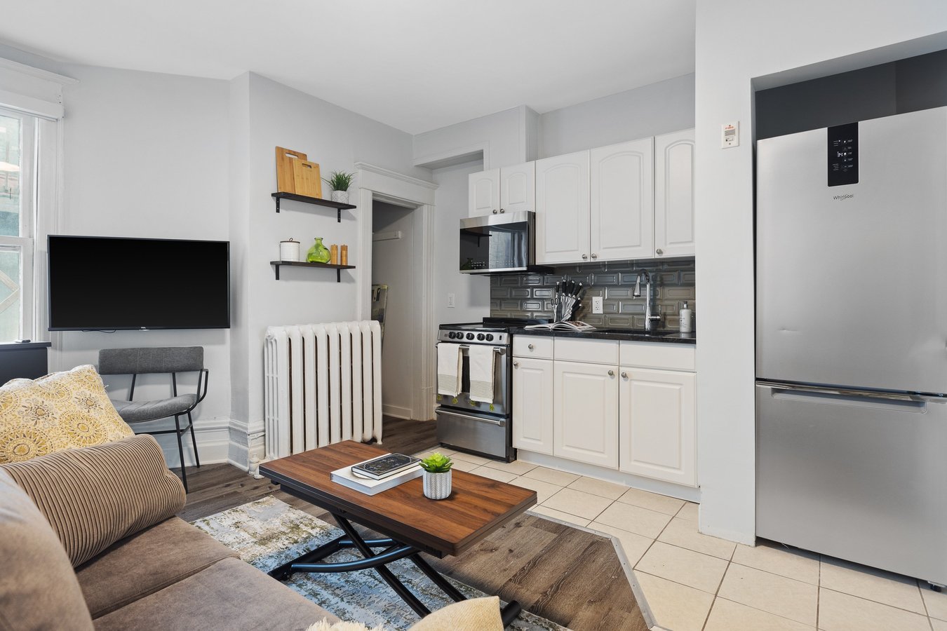 95 Henderson Avenue - Photo 20