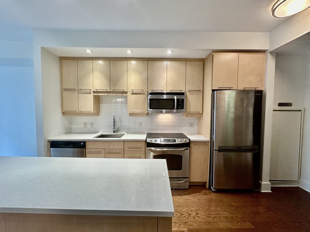 101 Richmond Road - Photo 8