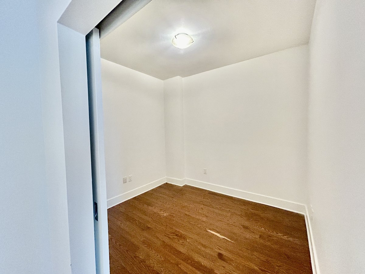 101 Richmond Road - Photo 11