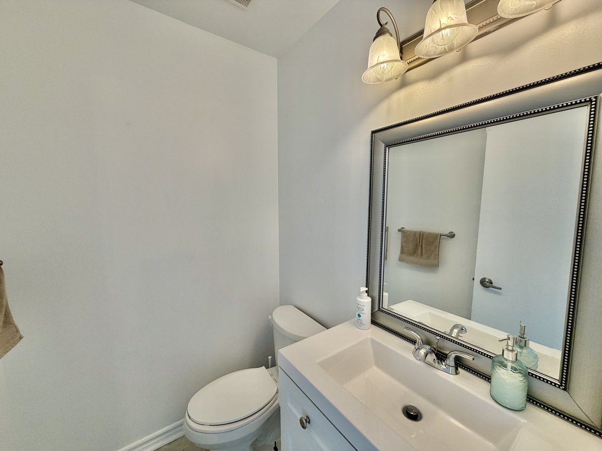 1039 Karsh Drive - Photo 4