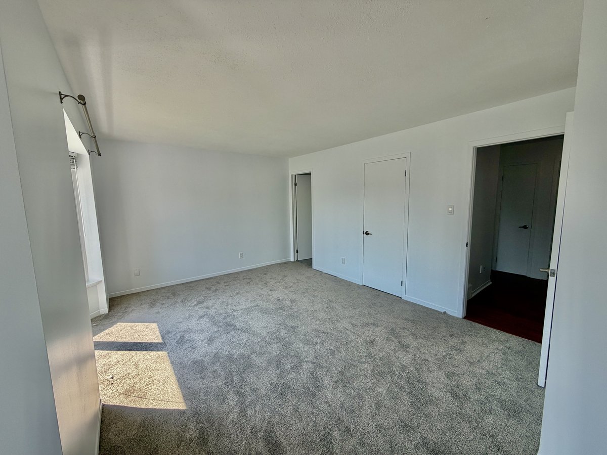 1039 Karsh Drive - Photo 24