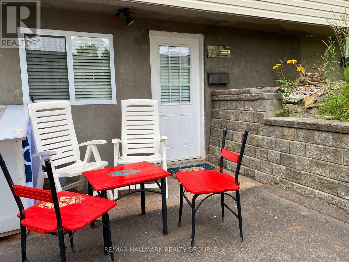 B - 668 MORIN STREET - Photo 4