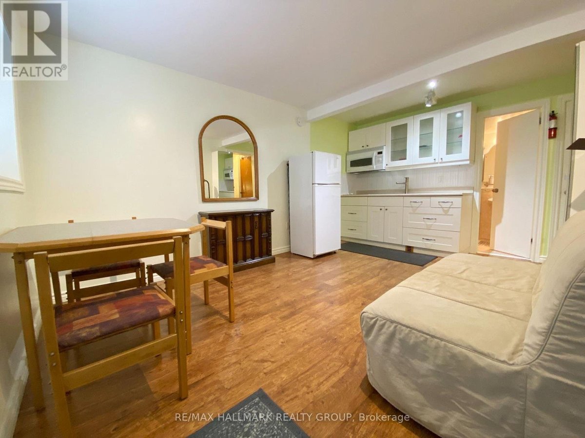 B - 668 MORIN STREET - Photo 9
