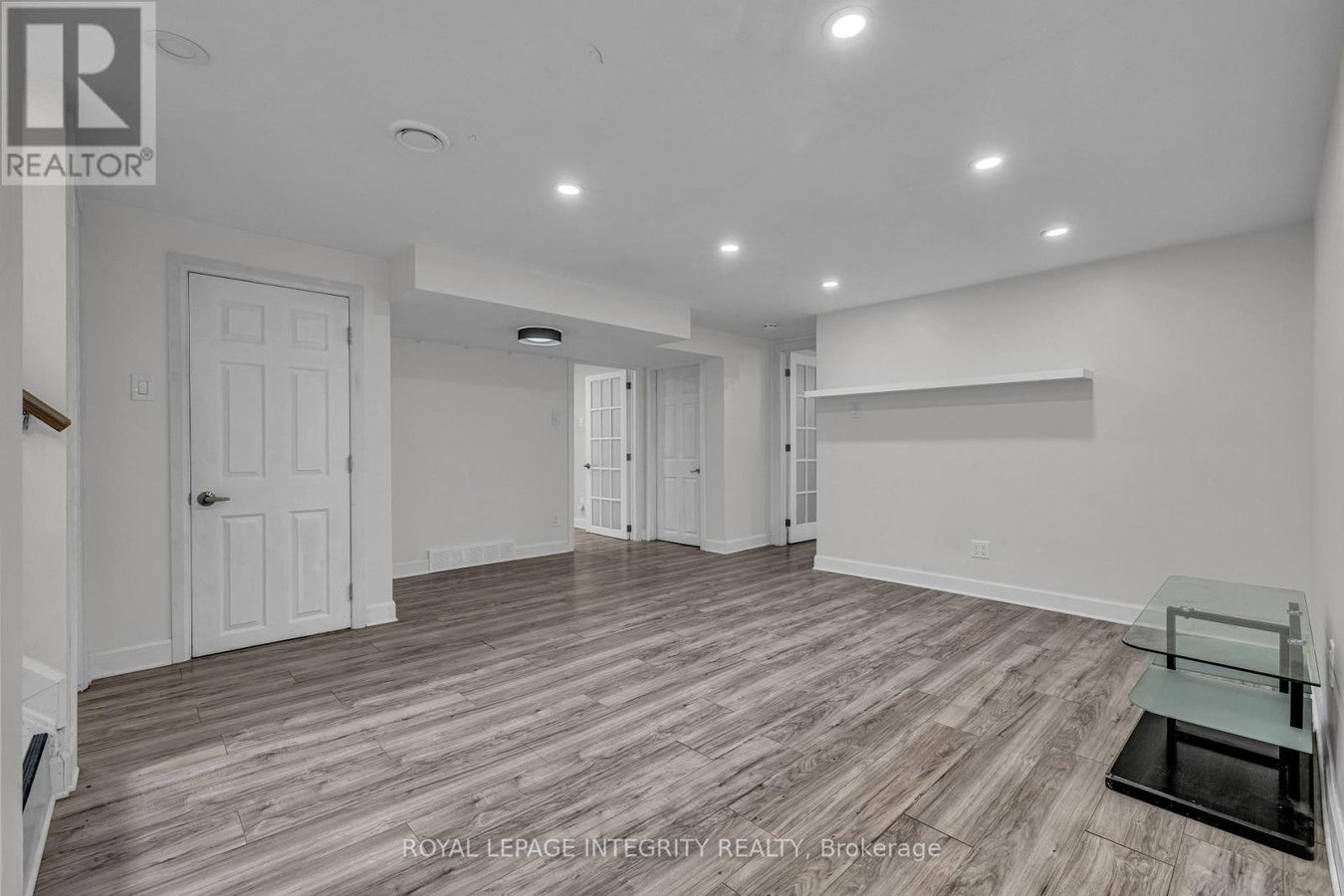 924 REX AVENUE - Photo 10