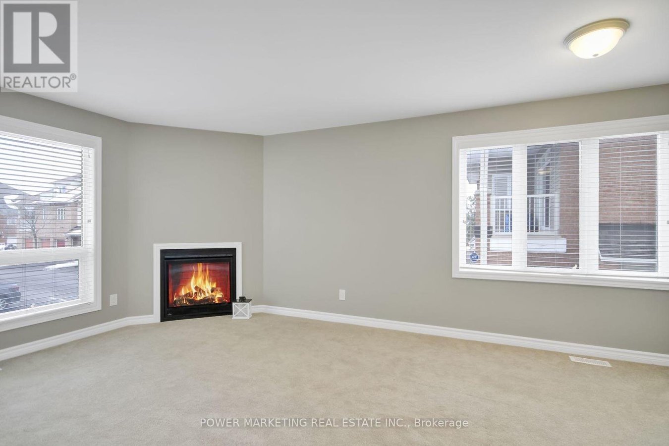 45 WATERBRIDGE DRIVE - Photo 5
