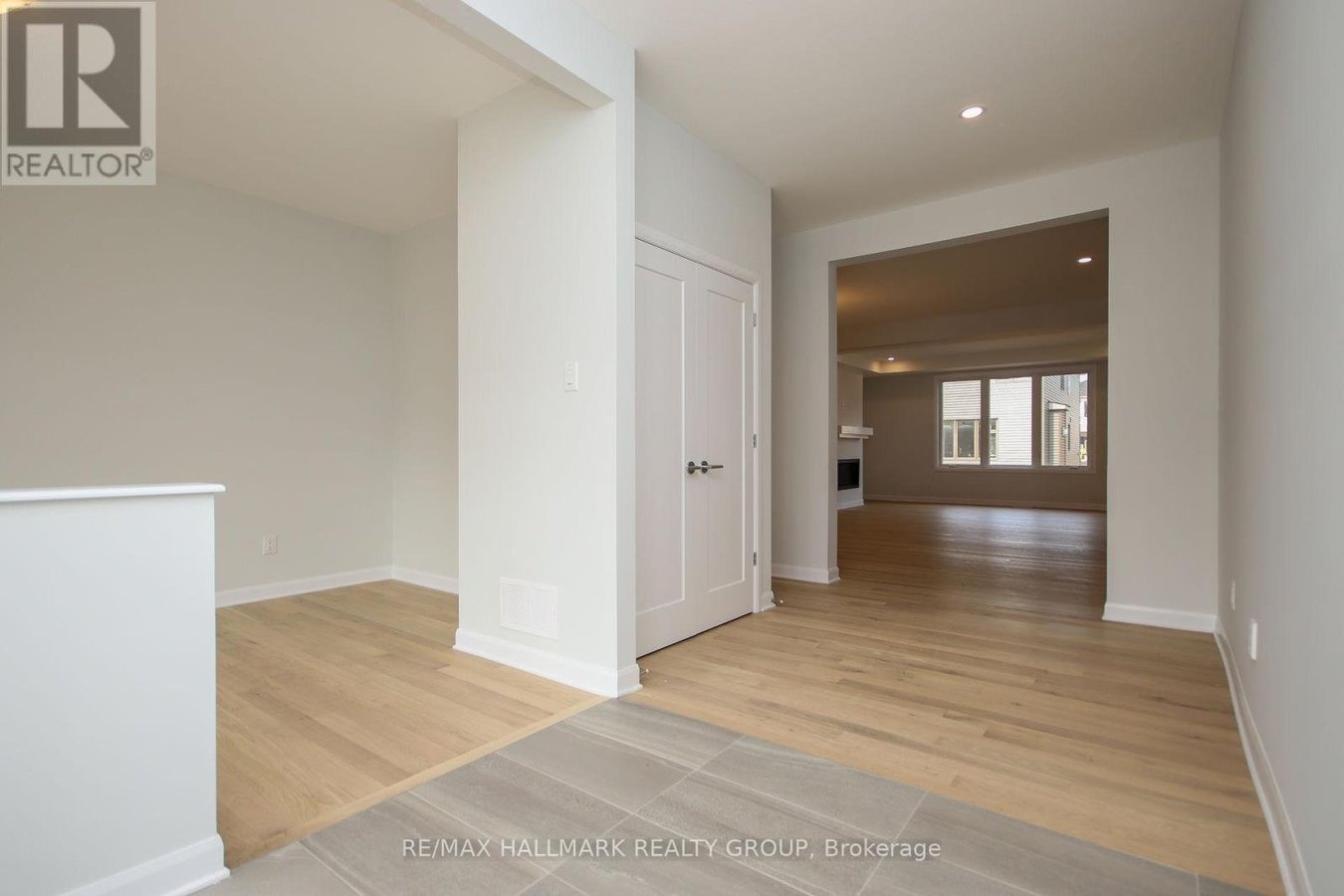 613 IDYLLIC TERRACE - Photo 3
