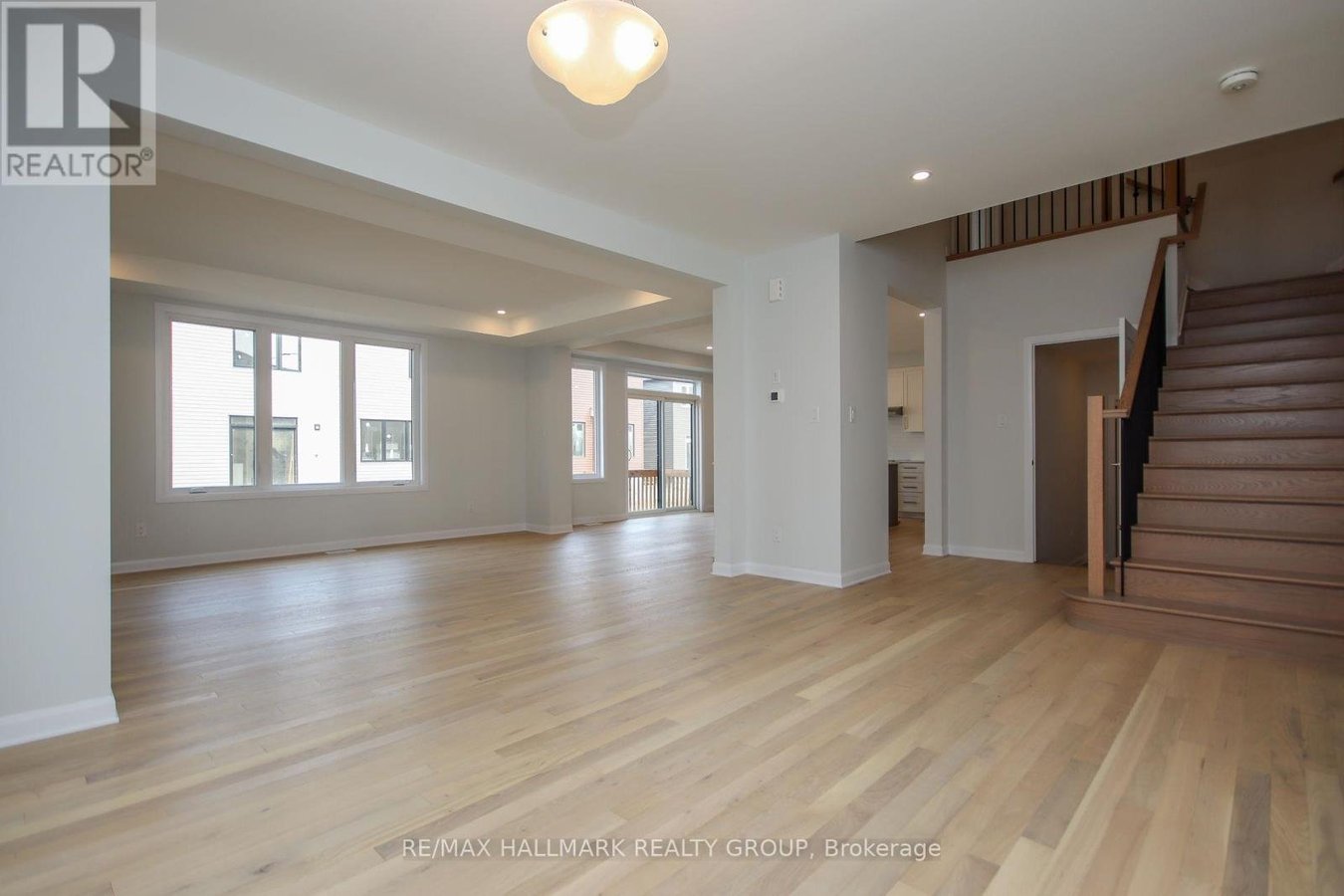 613 IDYLLIC TERRACE - Photo 9