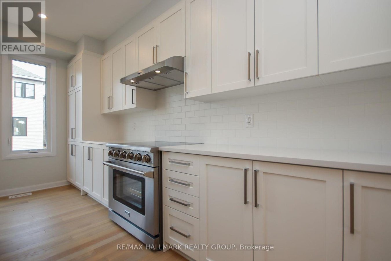 613 IDYLLIC TERRACE - Photo 13