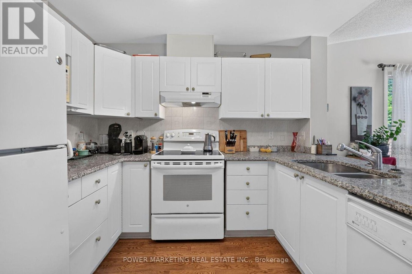 6886 EDGAR BRAULT STREET - Photo 18