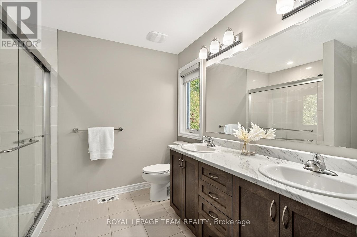 619 GERANIUM WALK - Photo 26