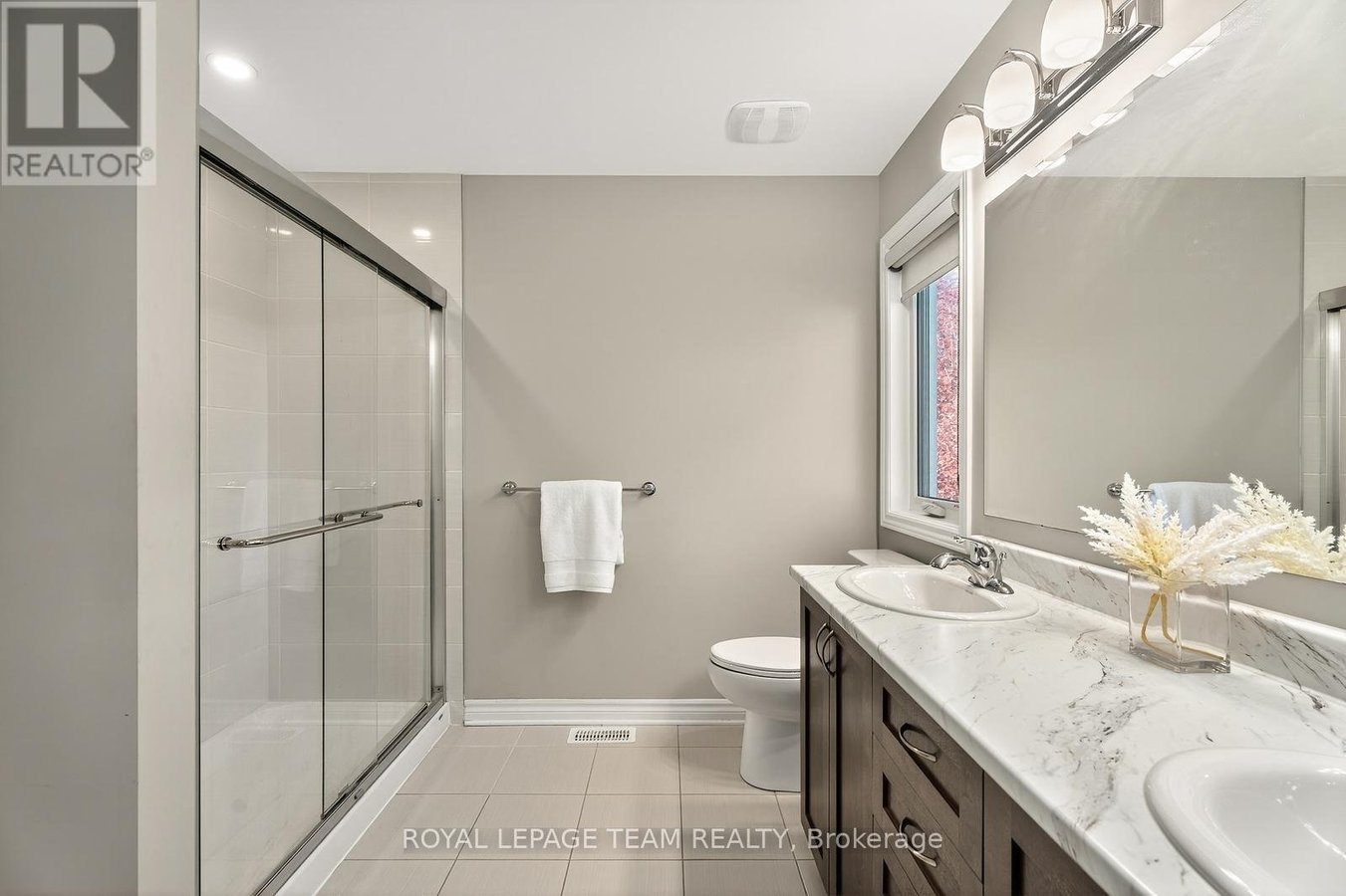 619 GERANIUM WALK - Photo 27