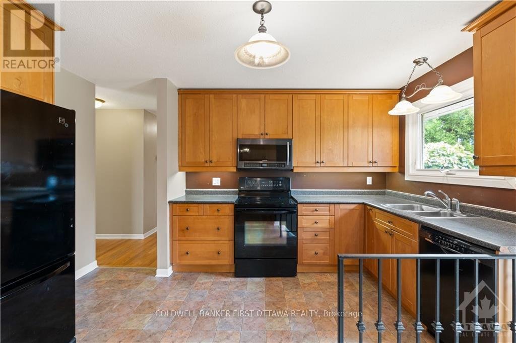 12 OAKWOOD AVENUE - Photo 9