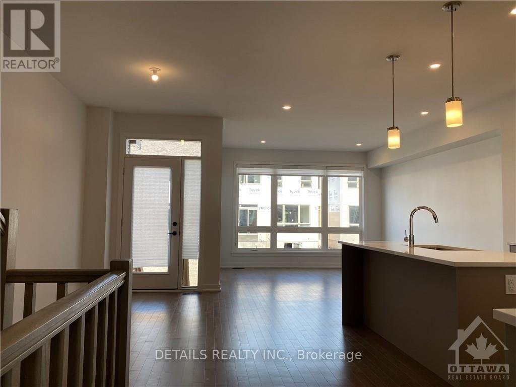 370 WALDEN DRIVE - Photo 3