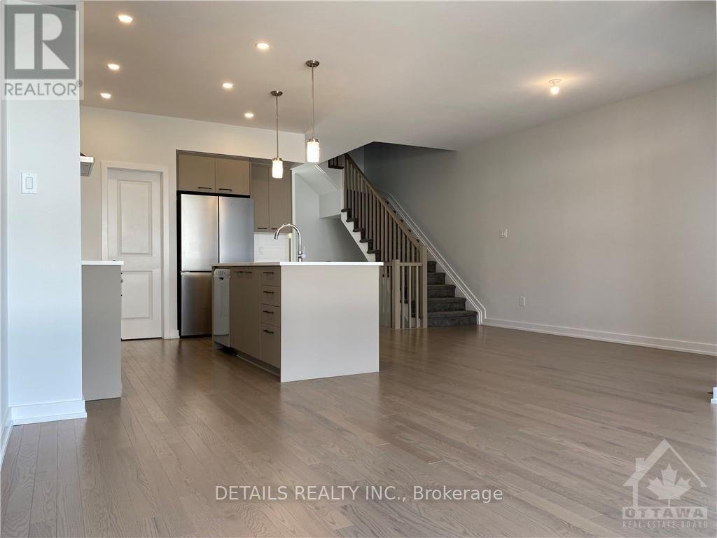 370 WALDEN DRIVE - Photo 6