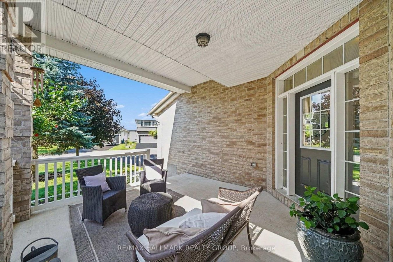 938 WILDCARROT CRESCENT - Photo 4