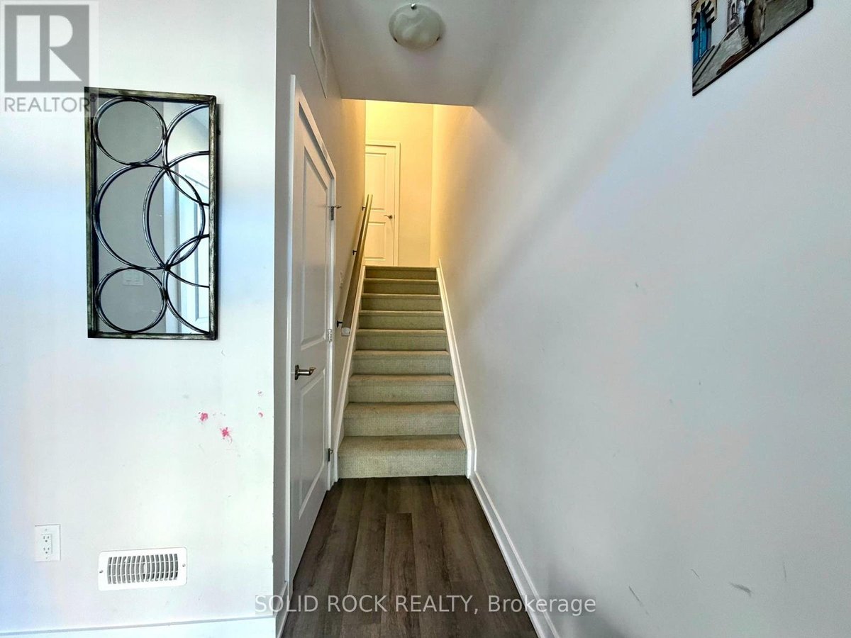 215 TUSSOCK PRIVATE - Photo 5