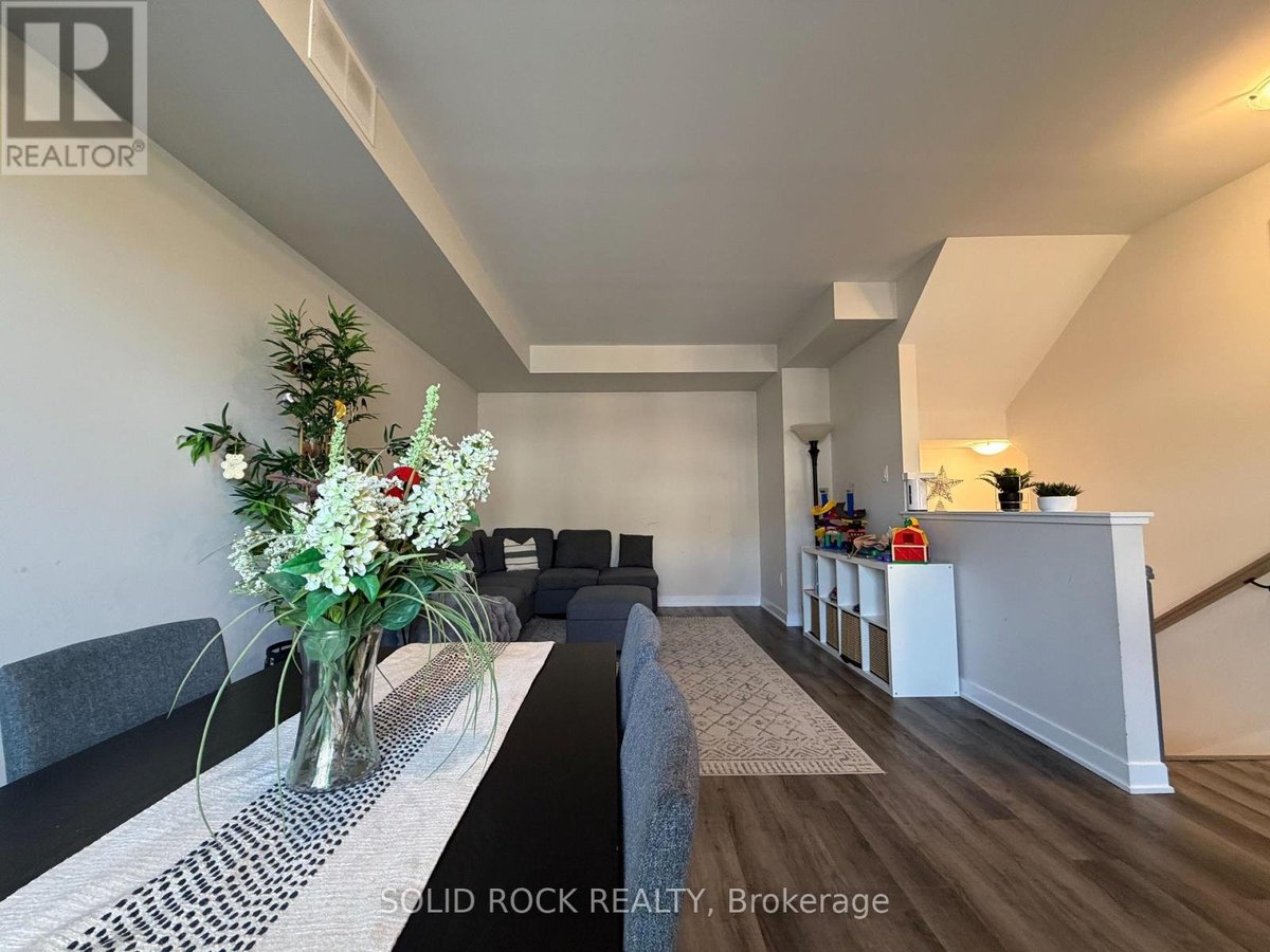 215 TUSSOCK PRIVATE - Photo 8