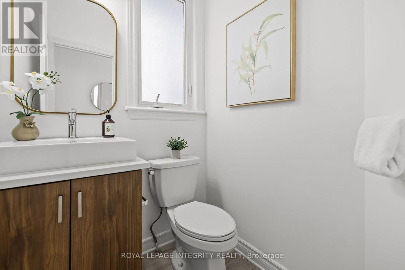 691 CAPRICORN CIRCLE - Photo 4