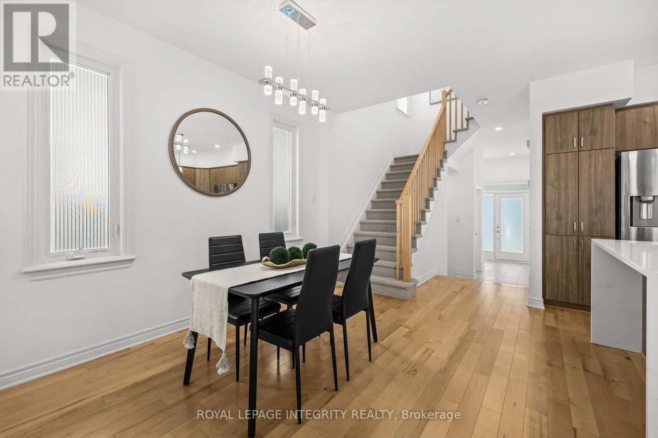 691 CAPRICORN CIRCLE - Photo 7