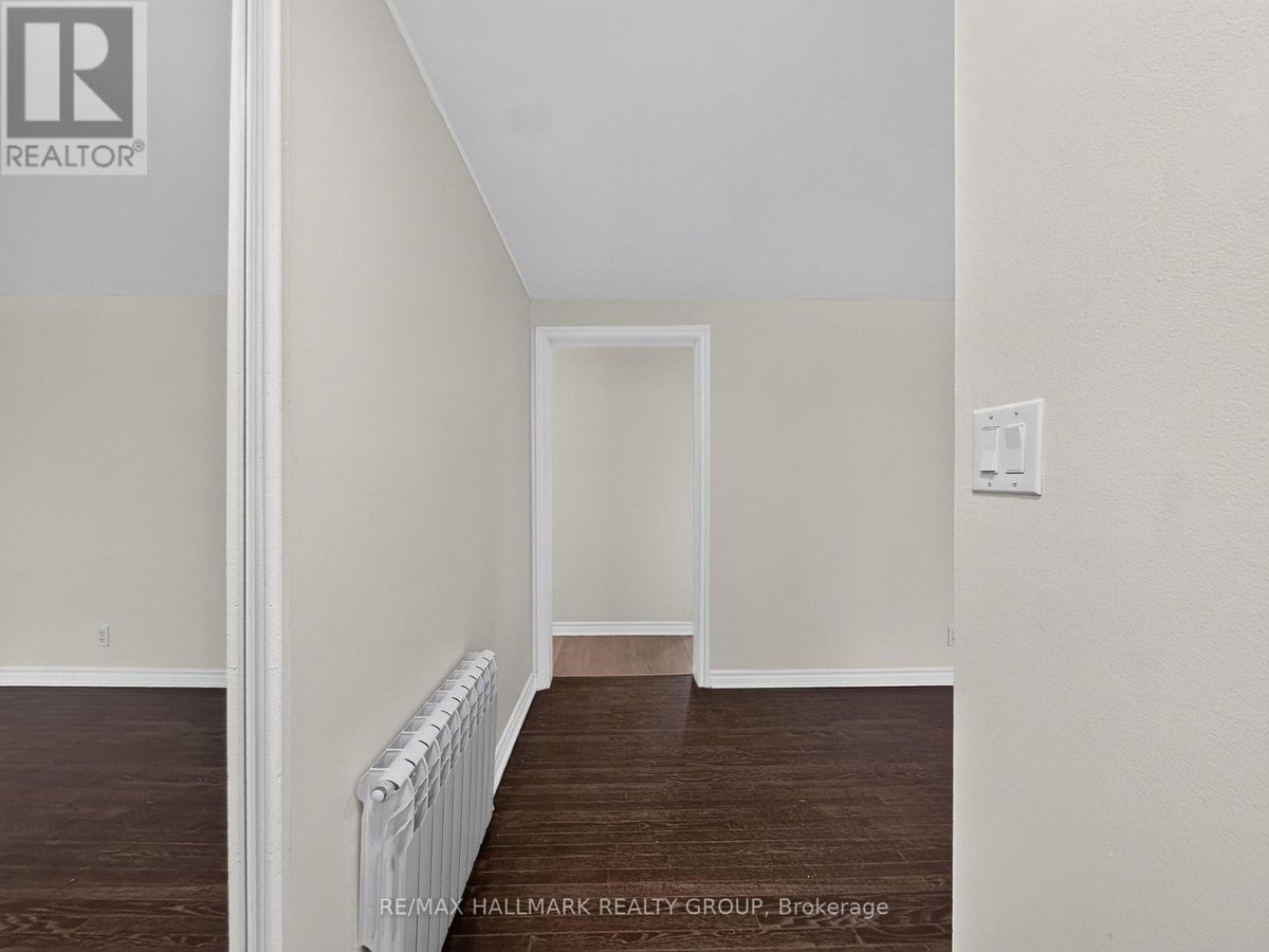 295 AMIENS STREET - Photo 5