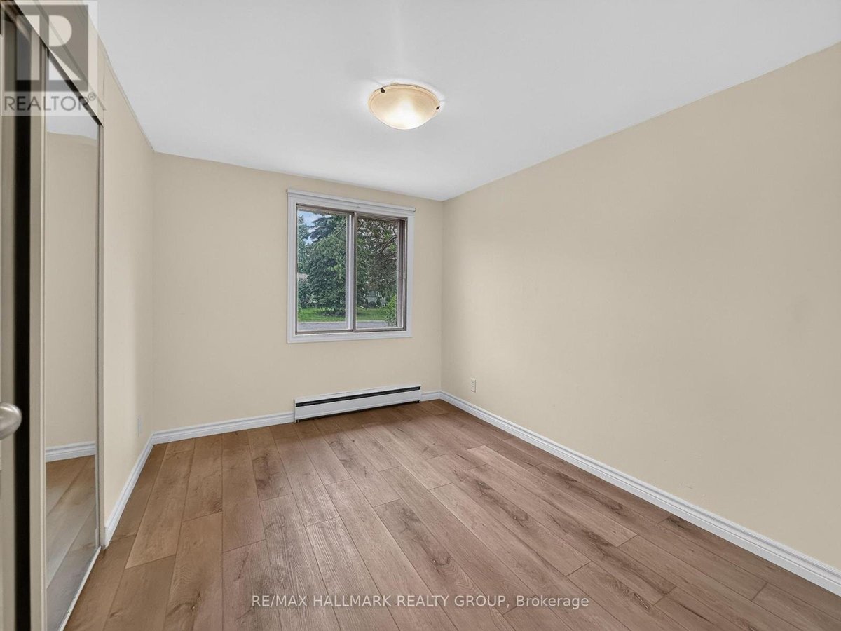 295 AMIENS STREET - Photo 20