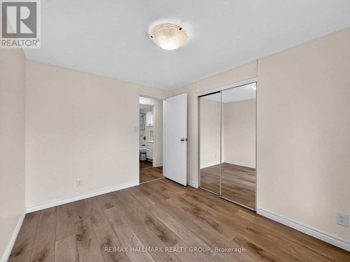 295 AMIENS STREET - Photo 21
