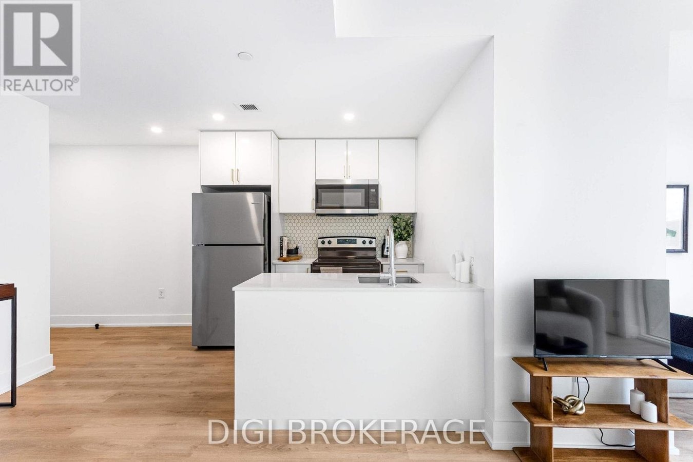 1510 - 2070 SCOTT STREET - Photo 12