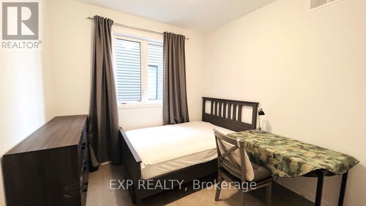 747 COAST CIRCLE - Photo 16