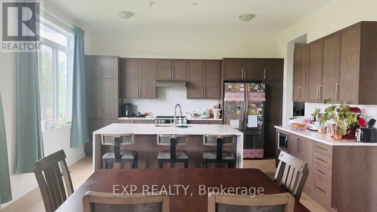 747 COAST CIRCLE - Photo 15