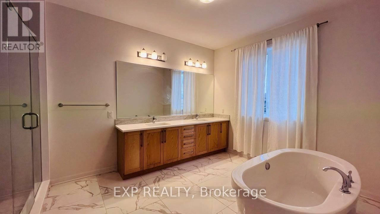 747 COAST CIRCLE - Photo 23