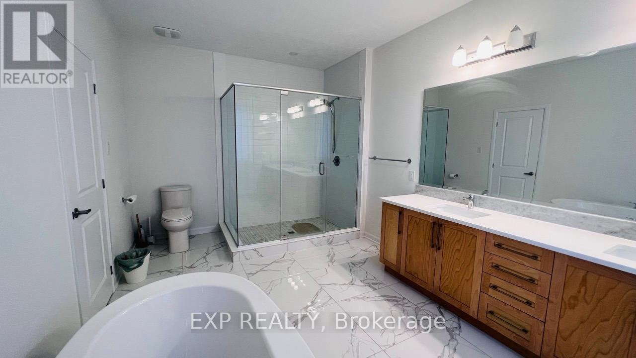 747 COAST CIRCLE - Photo 24