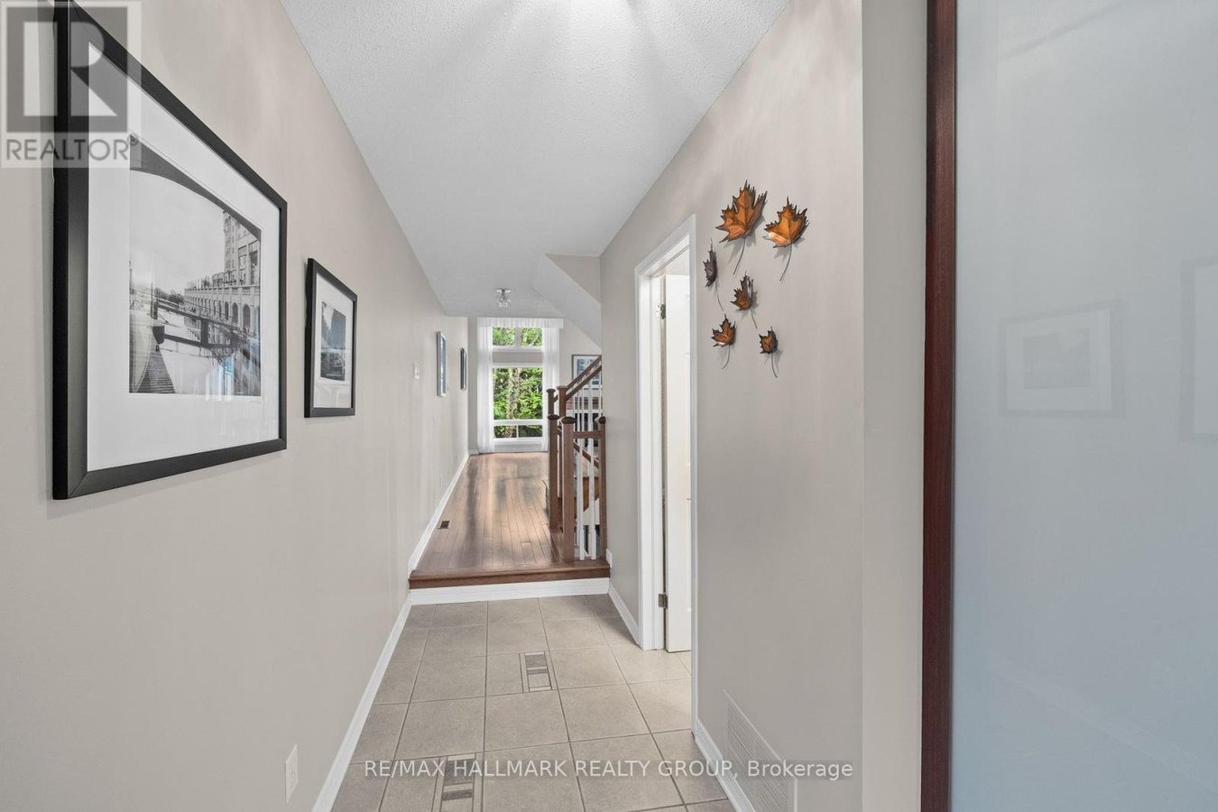 44 DUNBARTON COURT - Photo 4