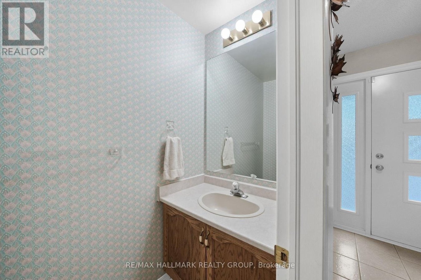 44 DUNBARTON COURT - Photo 5
