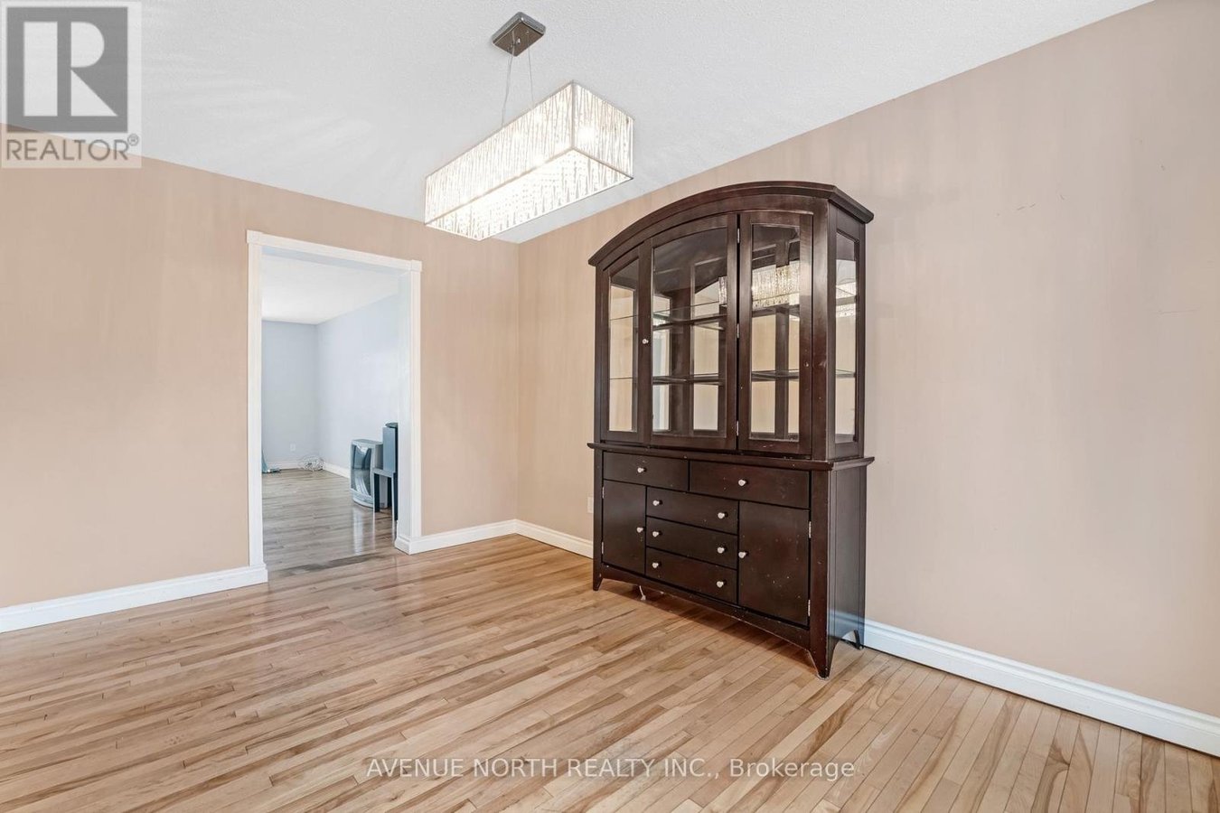 3489 SOUTHGATE ROAD - Photo 7