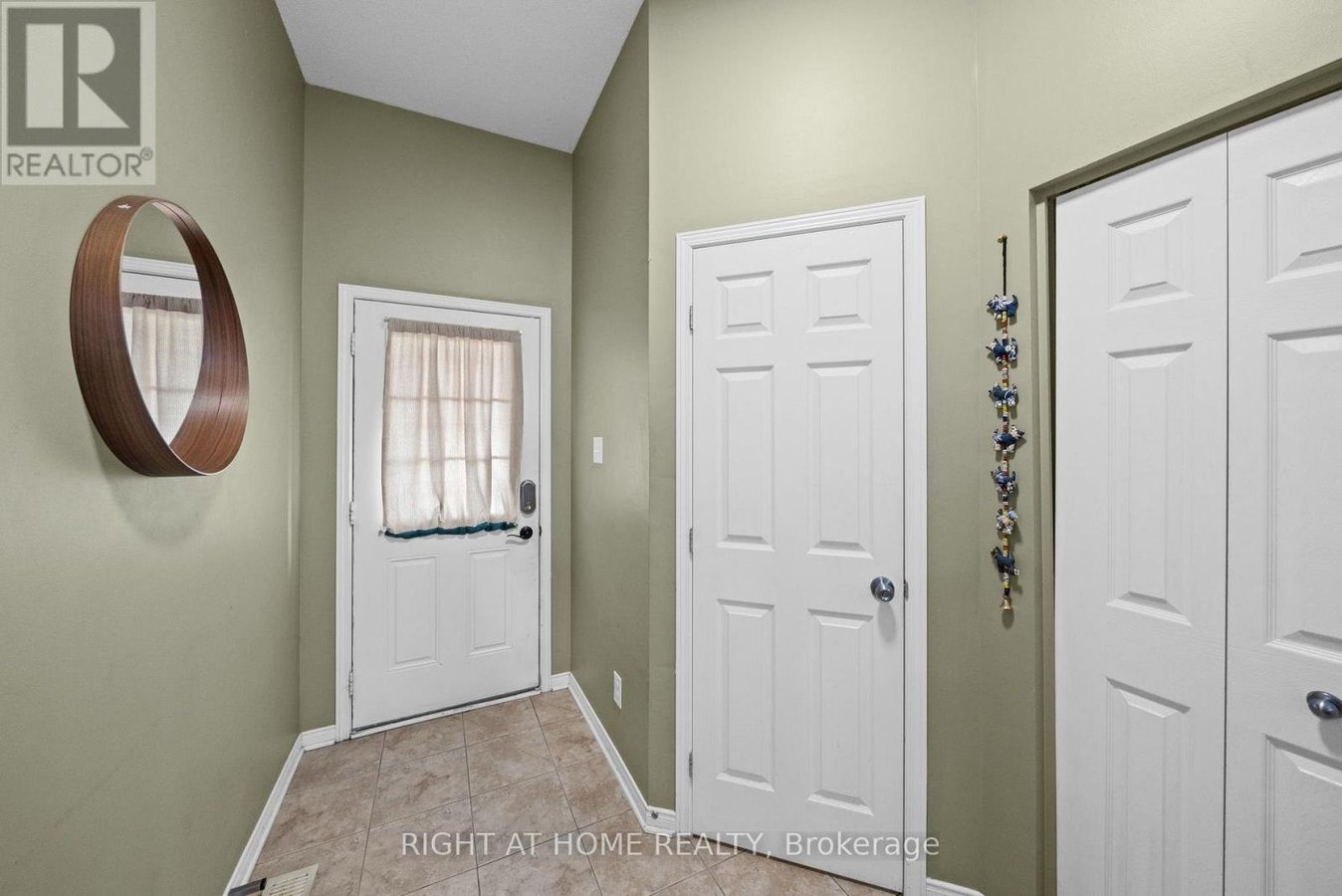 100 LOKOYA STREET - Photo 5