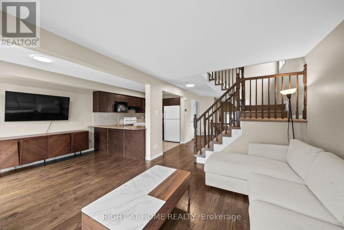 100 LOKOYA STREET - Photo 18