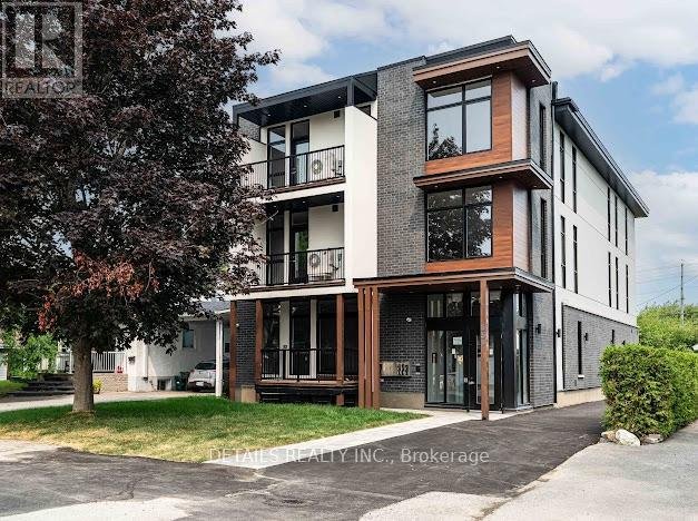201 - 659 DONAT STREET - Photo 1