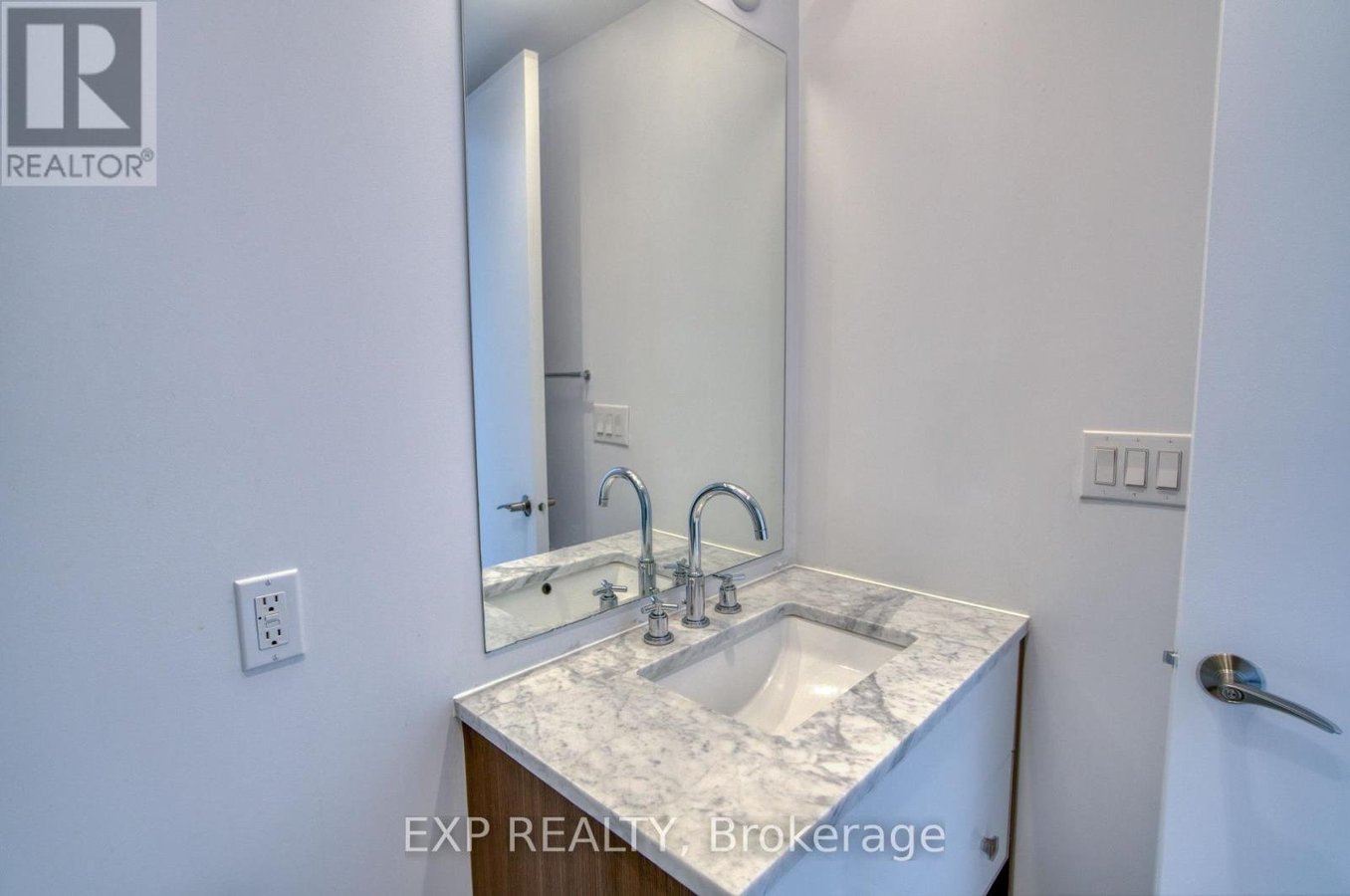 603 - 300 LISGAR STREET - Photo 11