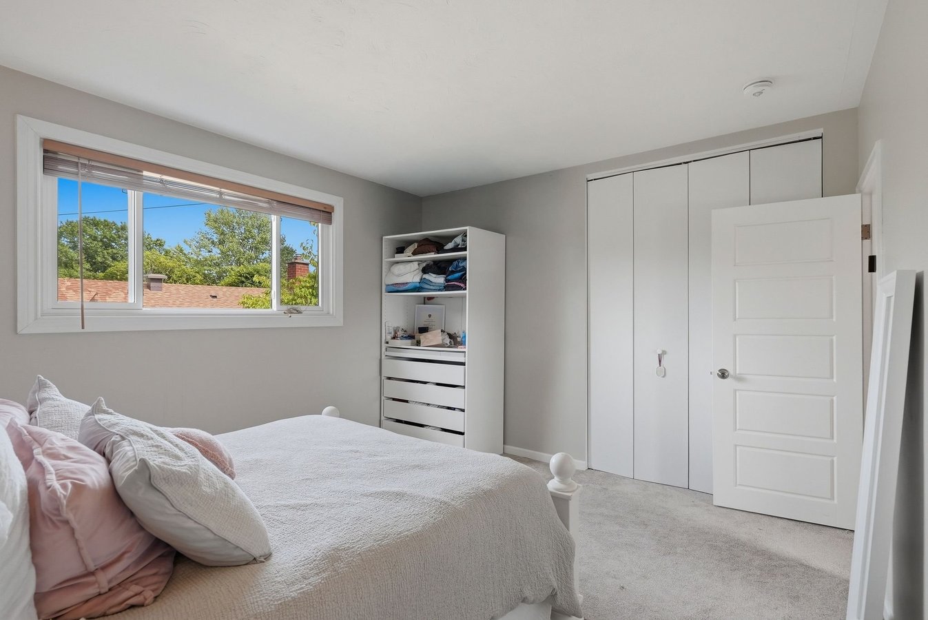2346 Edwin Crescent - Photo 19