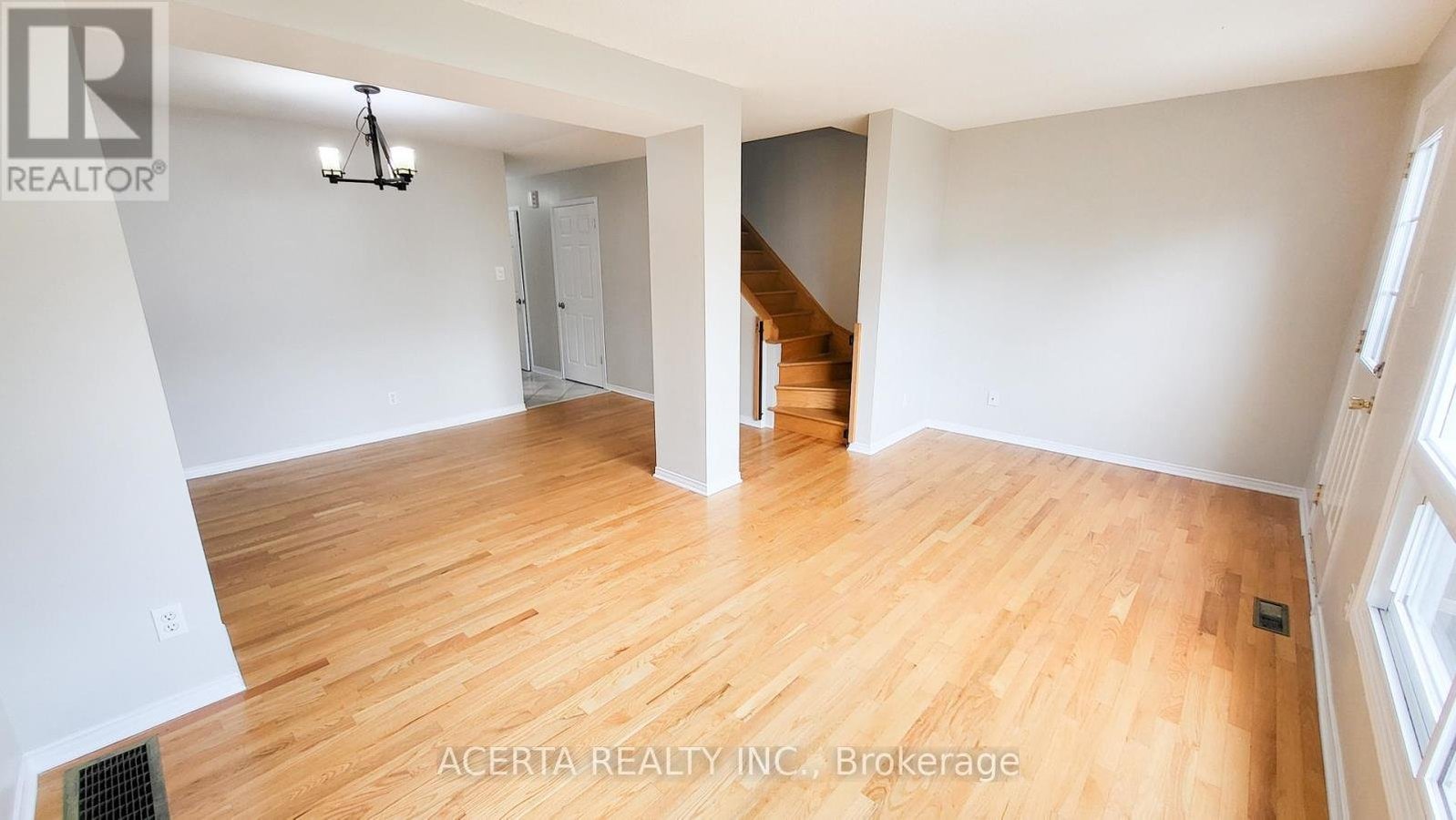 249 TEAL CRESCENT - Photo 5