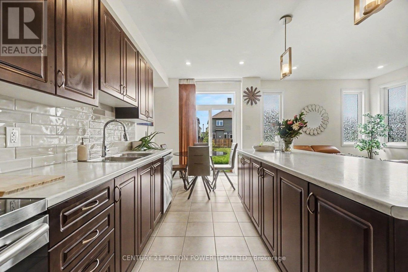 26 GARDENPOST TERRACE - Photo 12