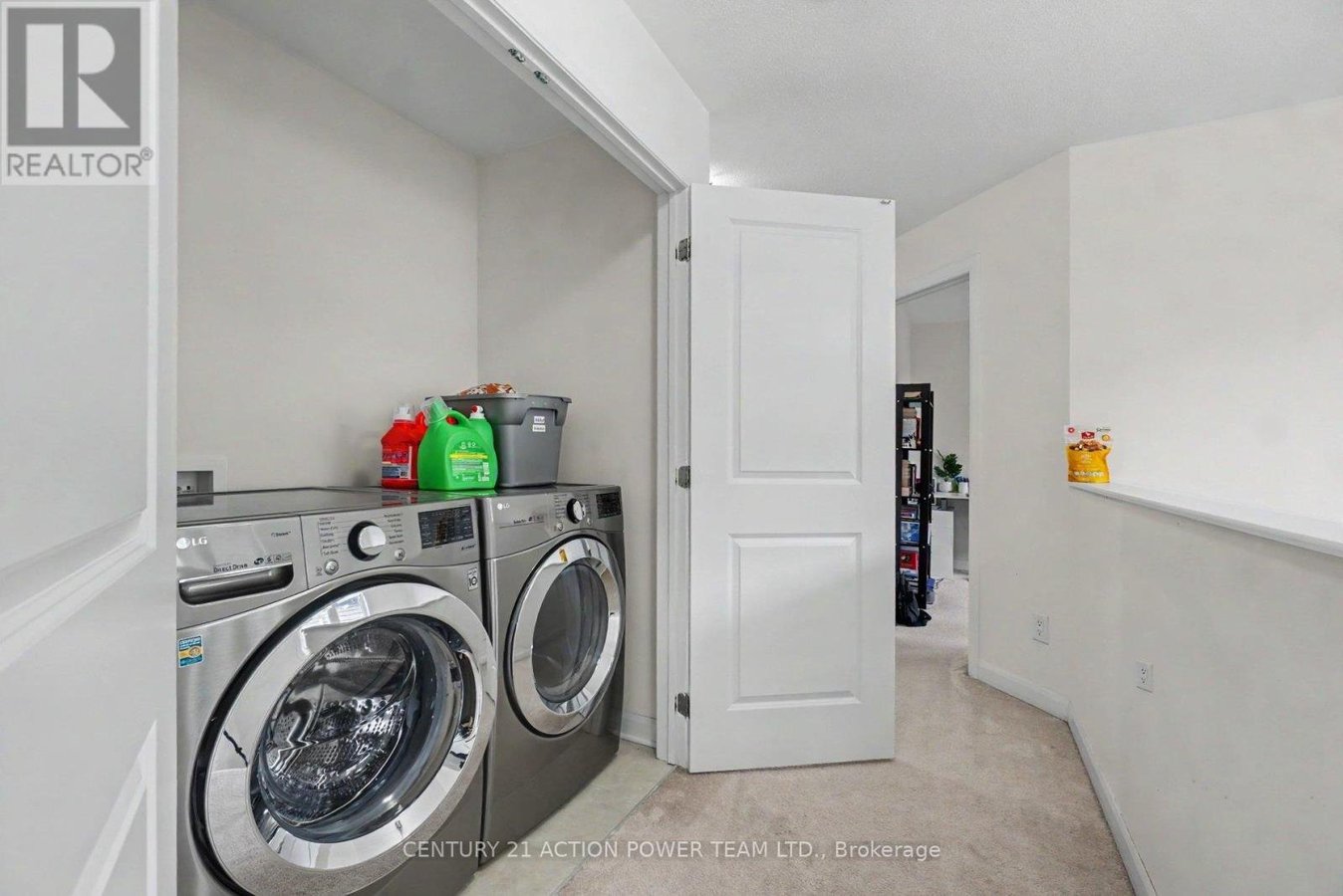 26 GARDENPOST TERRACE - Photo 17