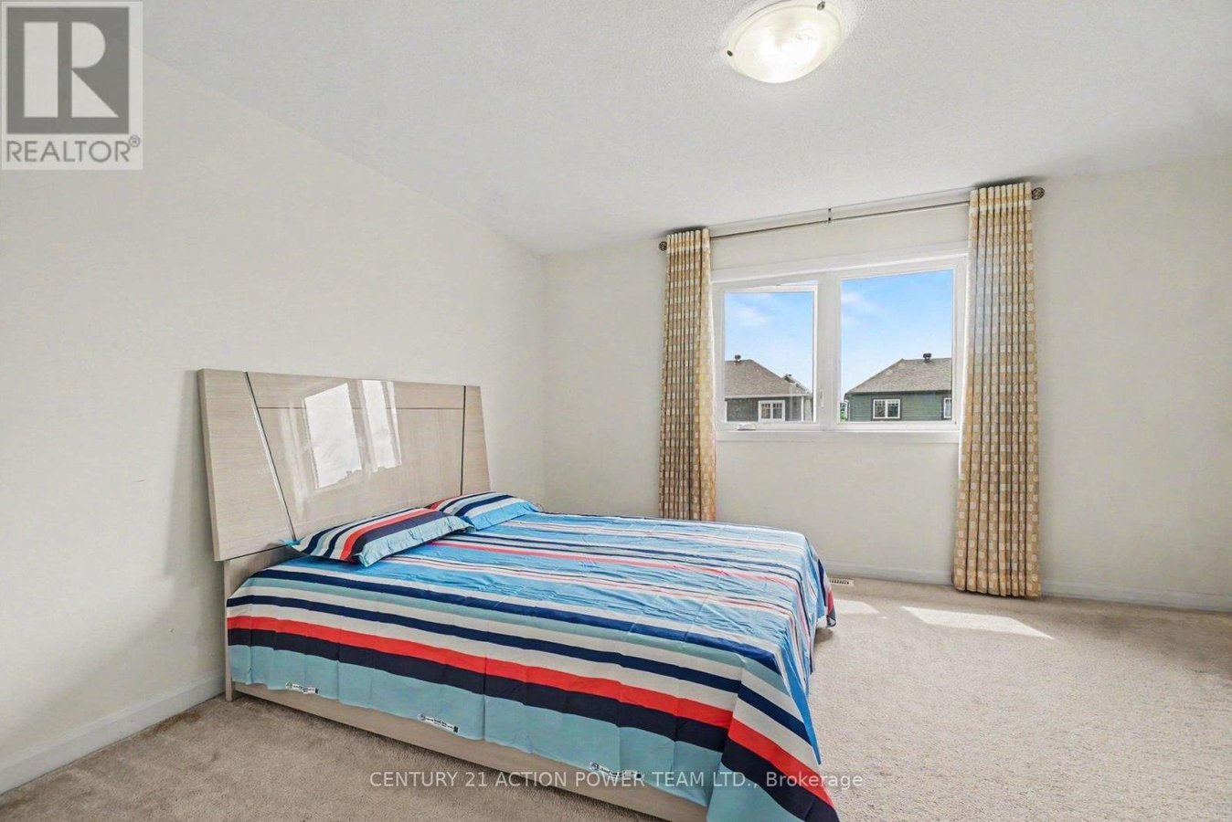 26 GARDENPOST TERRACE - Photo 18