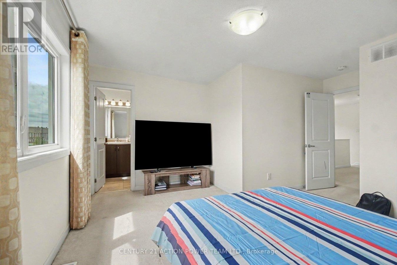 26 GARDENPOST TERRACE - Photo 20
