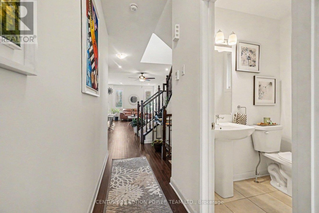 26 GARDENPOST TERRACE - Photo 4