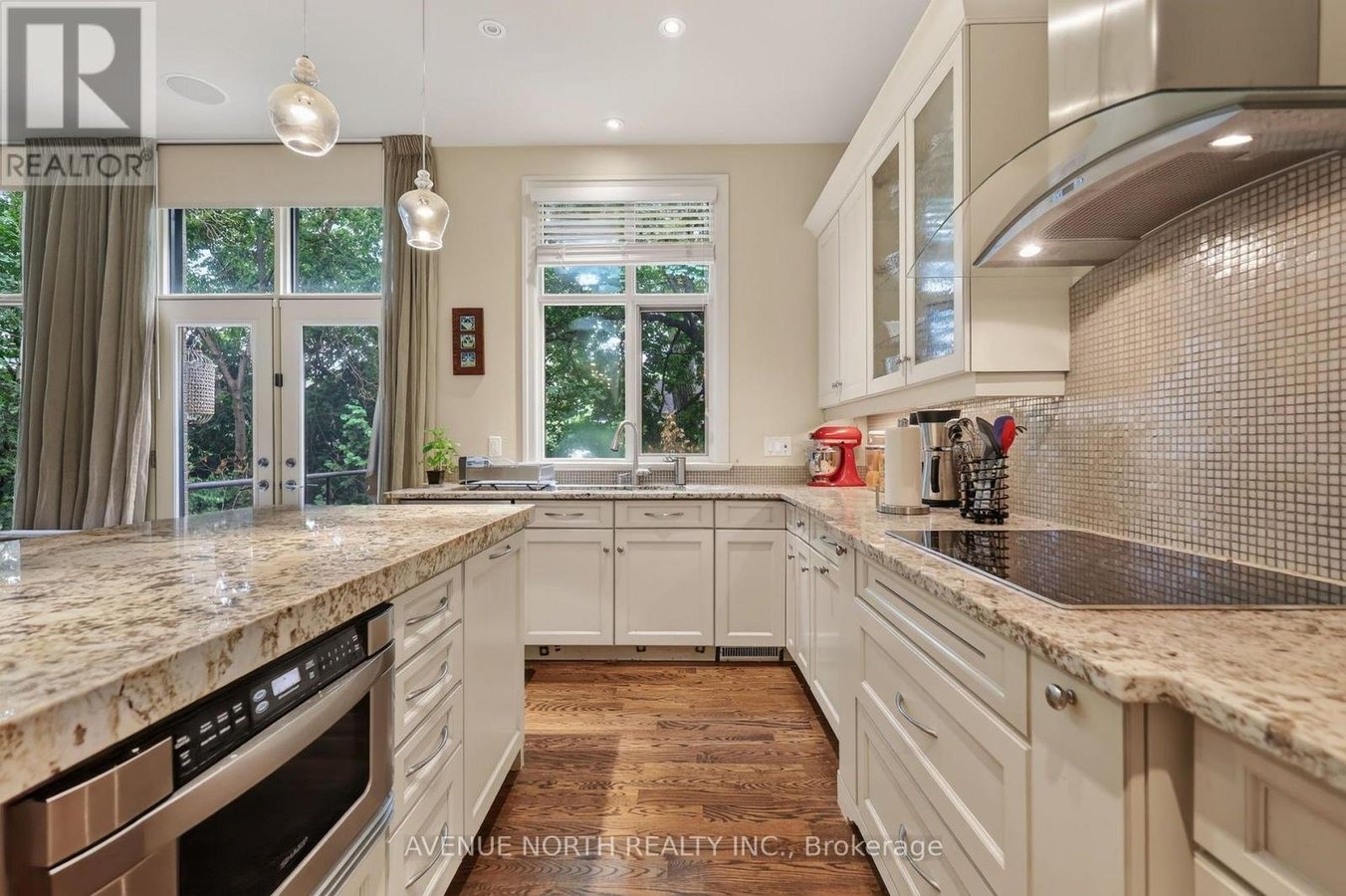 104 BLACK MAPLE PRIVATE - Photo 19