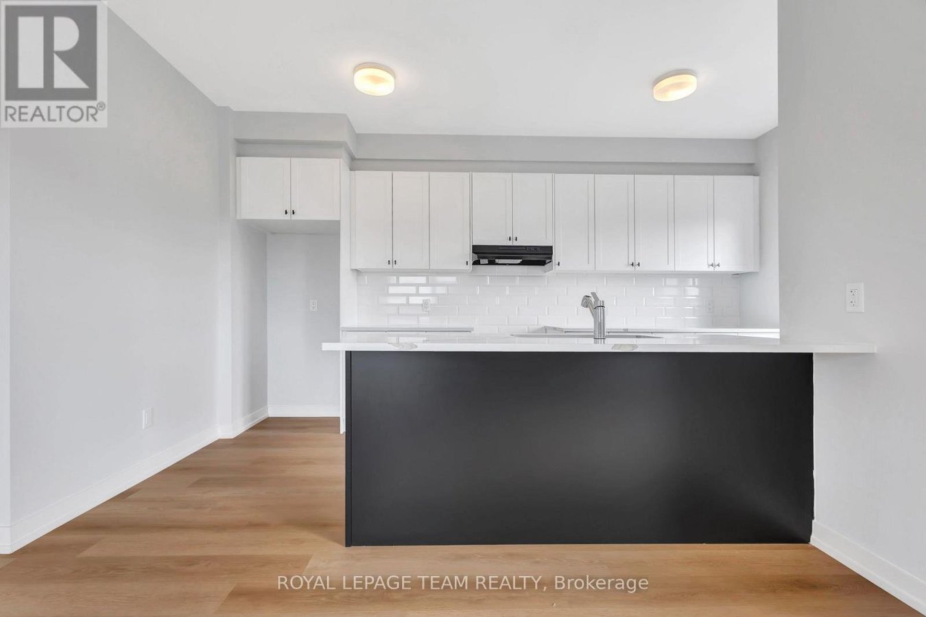 512 CELESTINE PRIVATE - Photo 14