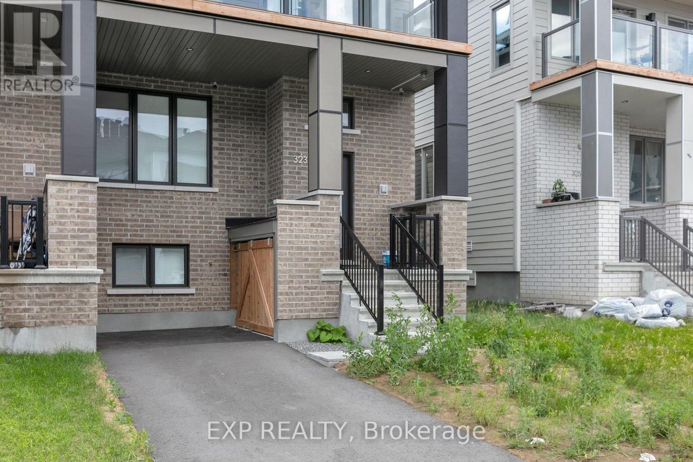 323 CATSFOOT WALK - Photo 1